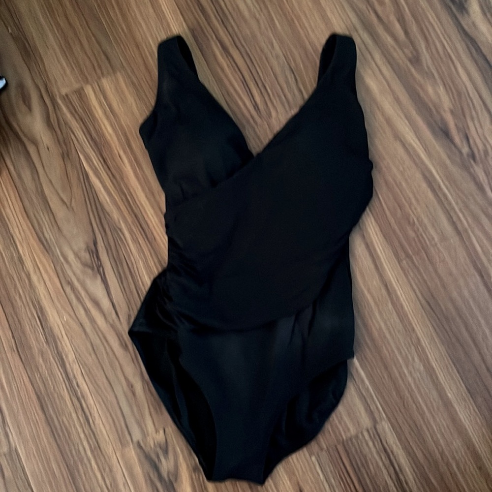 LL Bean Women's Shaping Swimwear, Tanksuit Black Size 14
